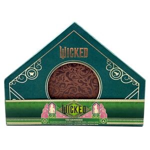 NEW Wicked: The Grimmerie Collectible Hardcover Journal